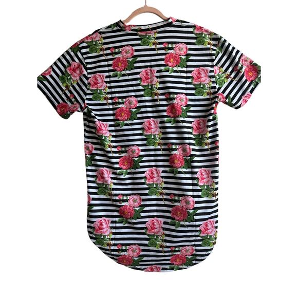 Women's T-Shirt Short Sleeve Black Stripes Floral Pattern Sleep Shirt Casual NWT - Picture 2 of 5